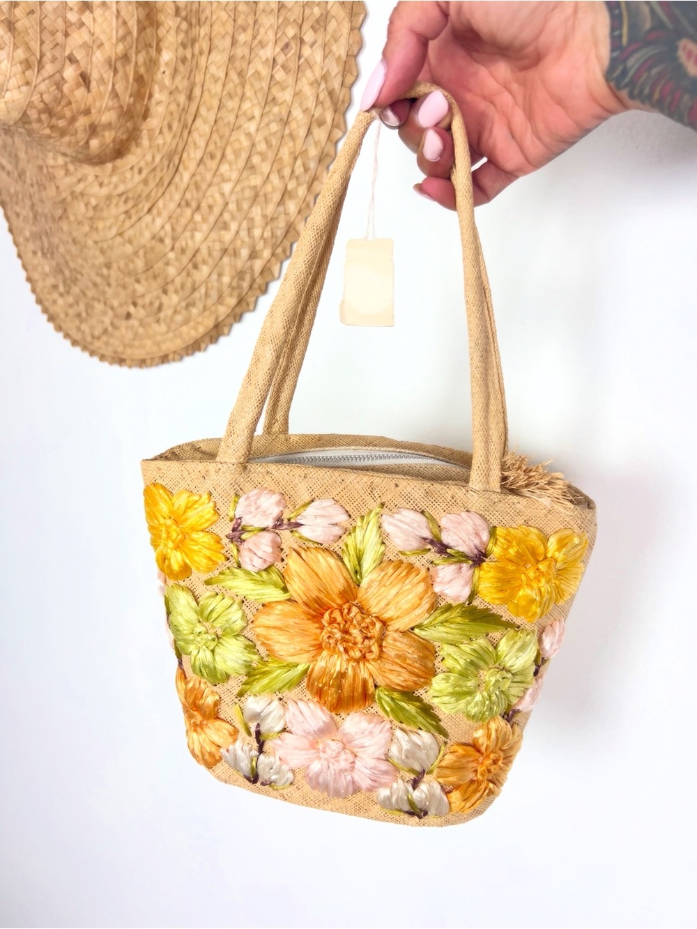 DEADSTOCK 60’s 60s Vintage Hand-Embroidered Straw Raffia Tote Bag Purse Handbag - Picture 2 of 9